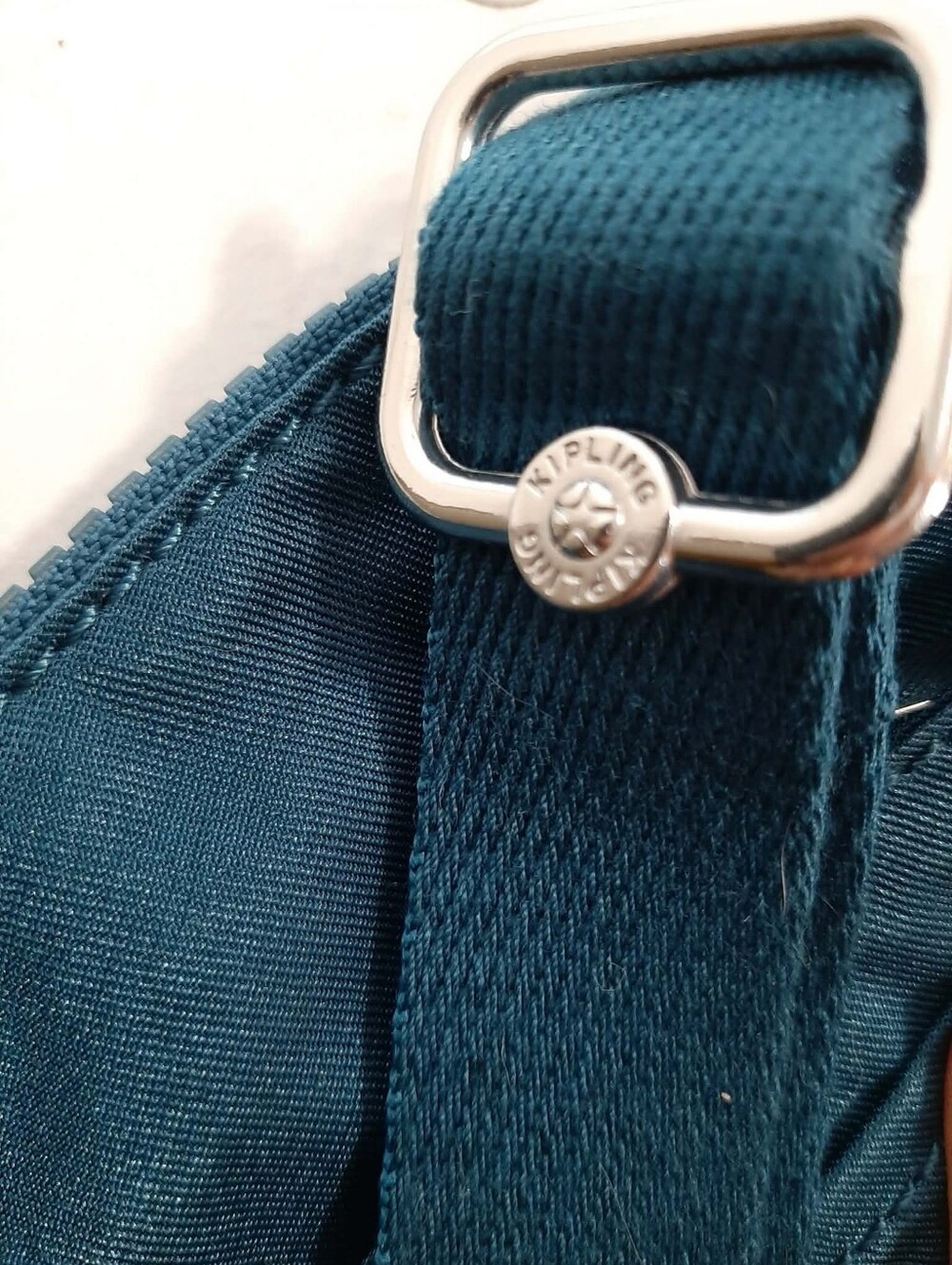 KIPLING NWT "Sebastian" Crossbody Bag - Picture 4 of 9